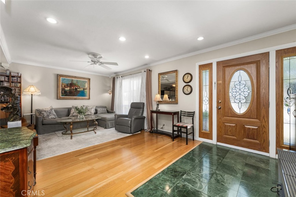 4122 Avenida Sevilla