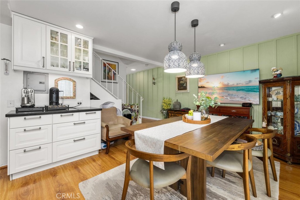 4122 Avenida Sevilla