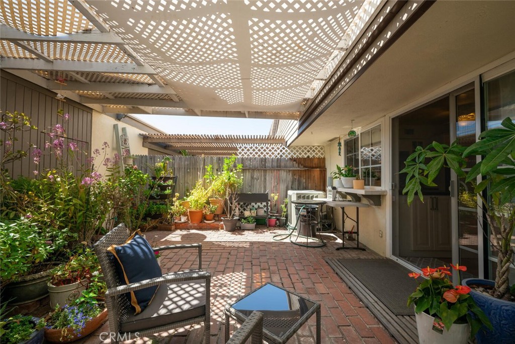 4122 Avenida Sevilla