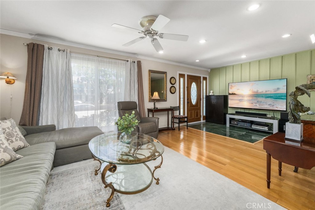 4122 Avenida Sevilla