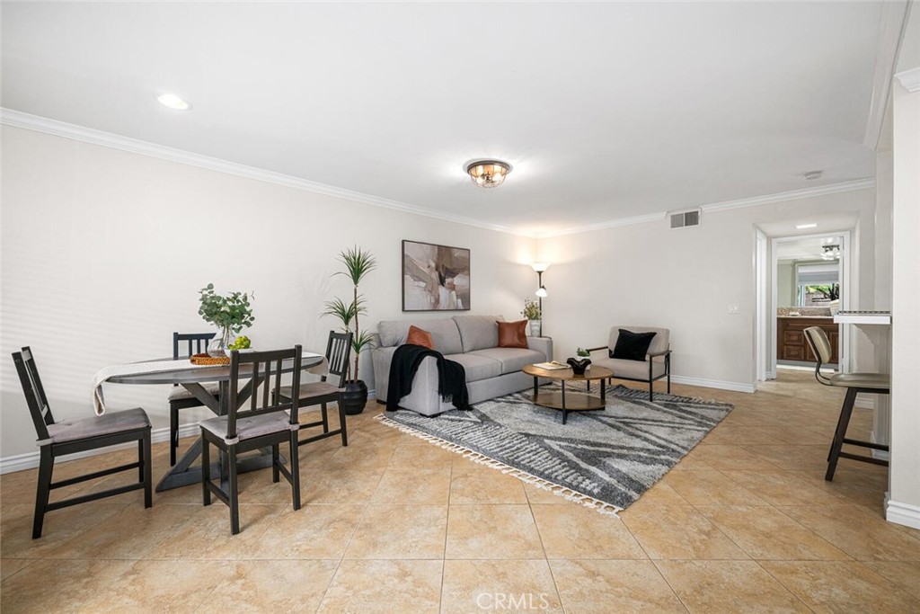 4200 Avenida Sevilla