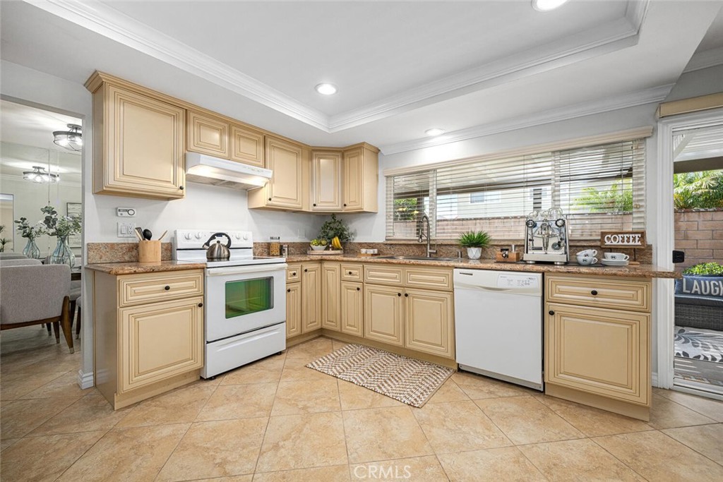 4200 Avenida Sevilla