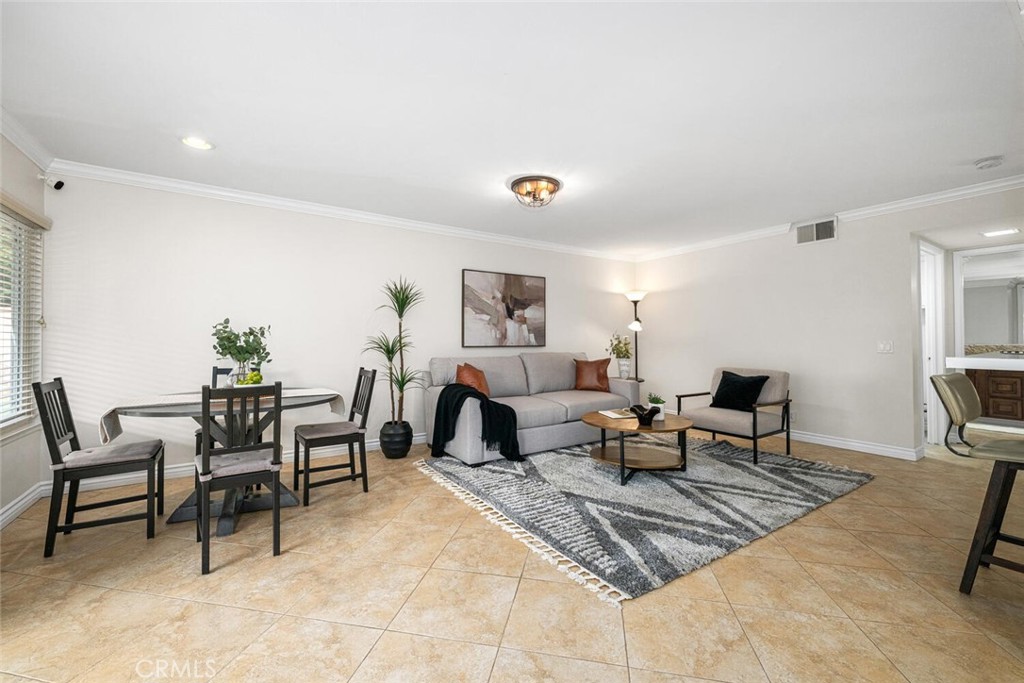 4200 Avenida Sevilla