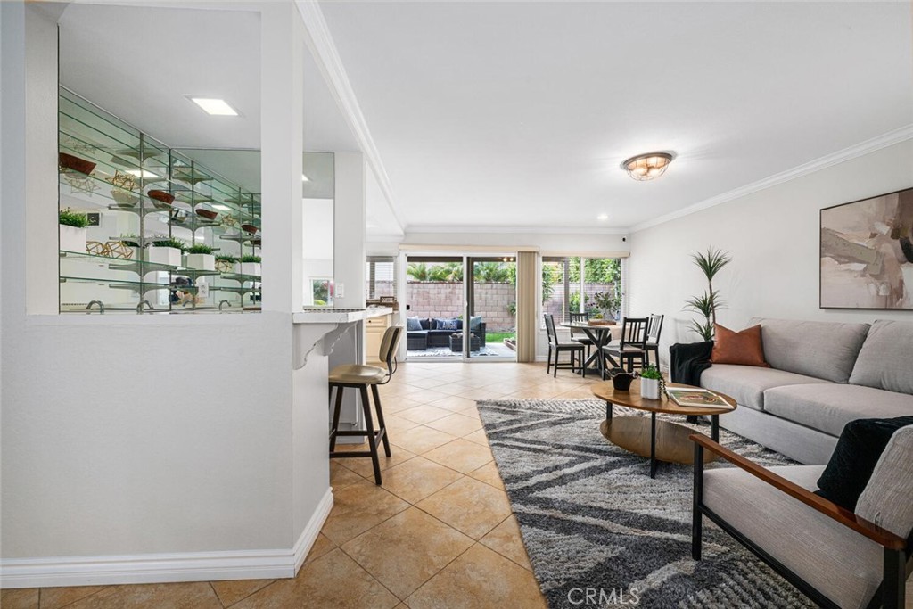 4200 Avenida Sevilla