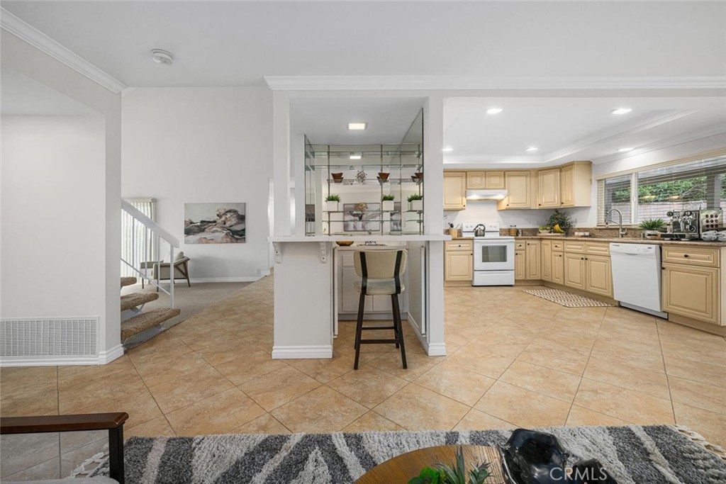 4200 Avenida Sevilla