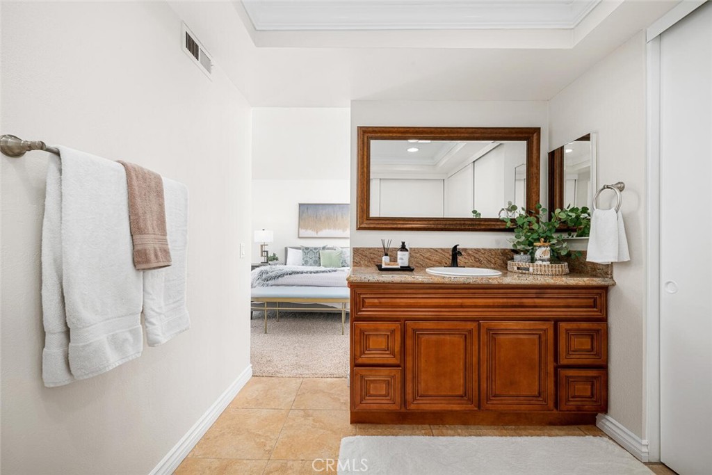 4200 Avenida Sevilla