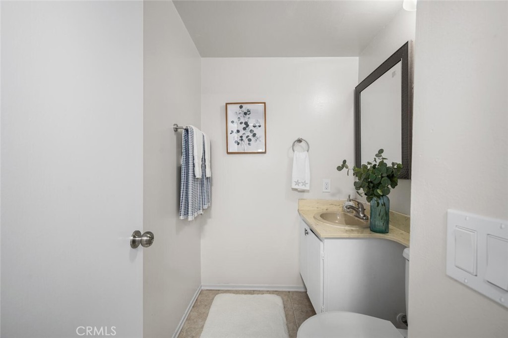 4057 Via Encinas