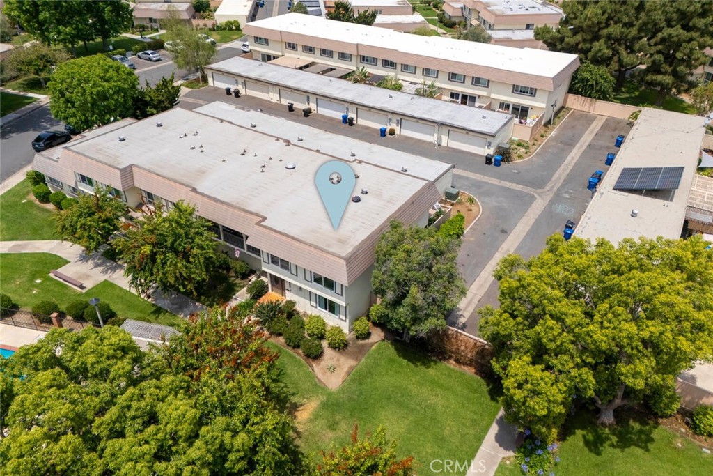 4057 Via Encinas