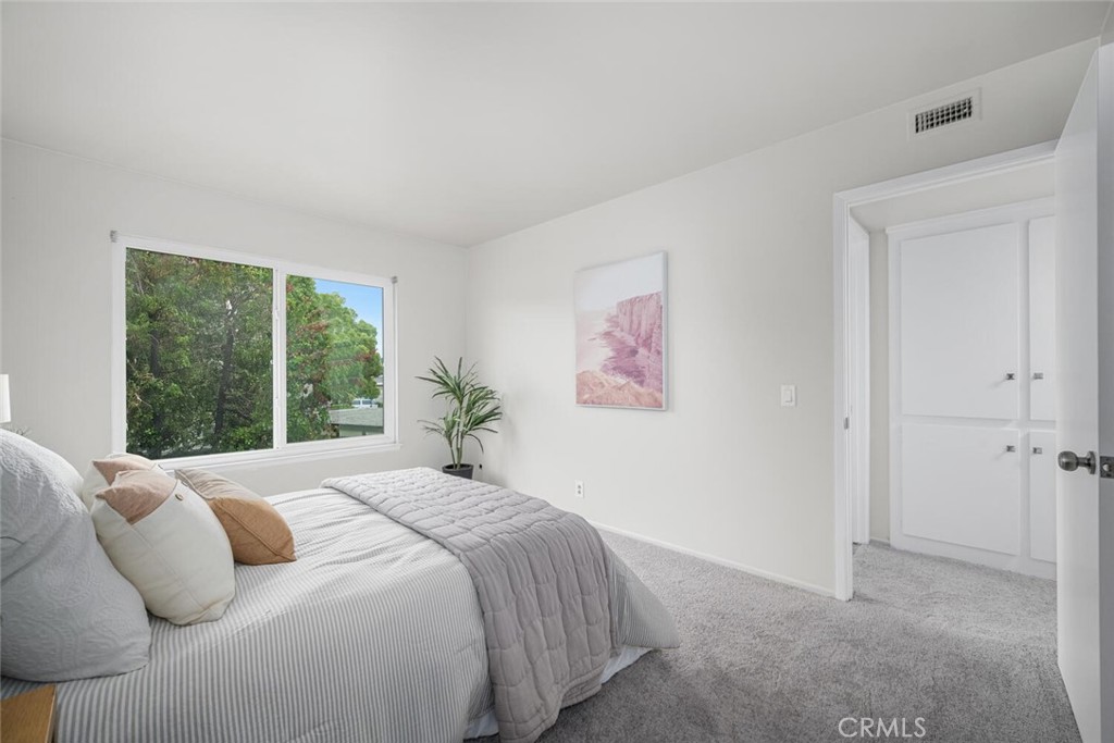 4057 Via Encinas