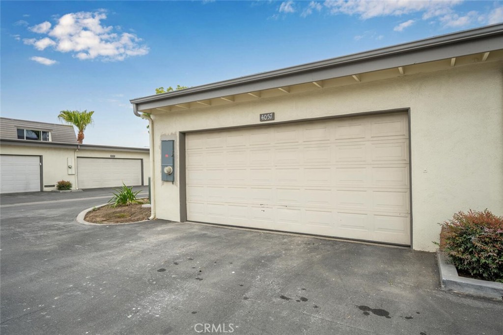 4057 Via Encinas
