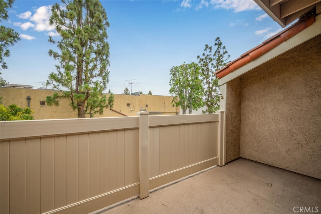 4316 Lincoln Plaza Way