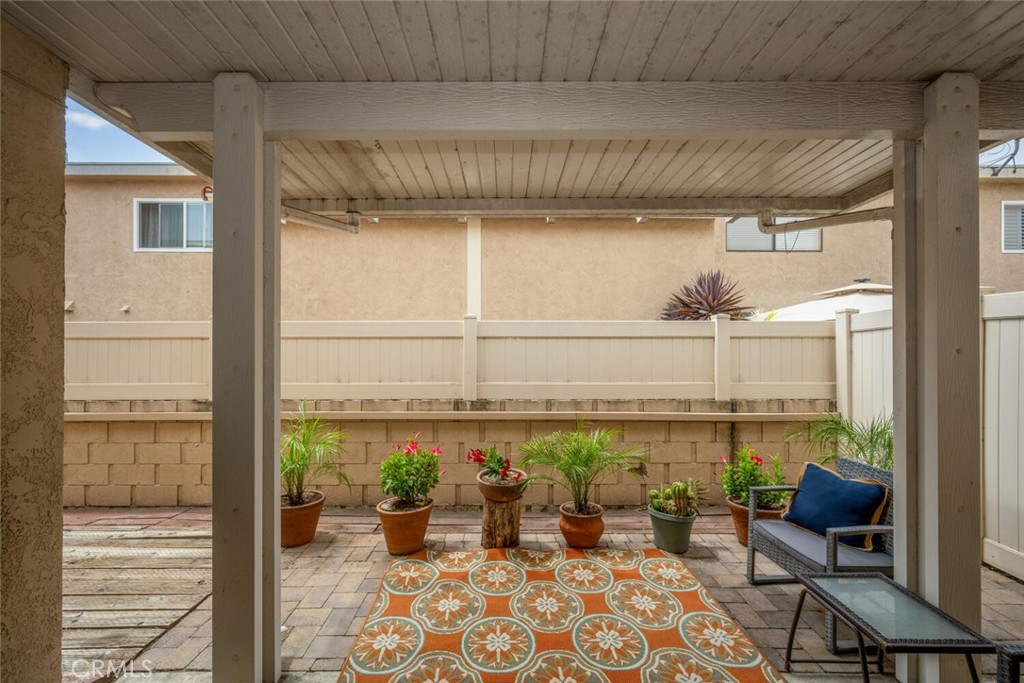 4316 Lincoln Plaza Way