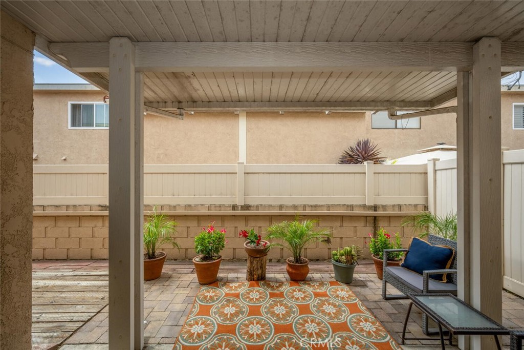 4316 Lincoln Plaza Way