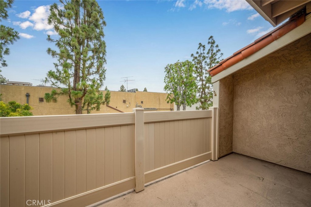 4316 Lincoln Plaza Way