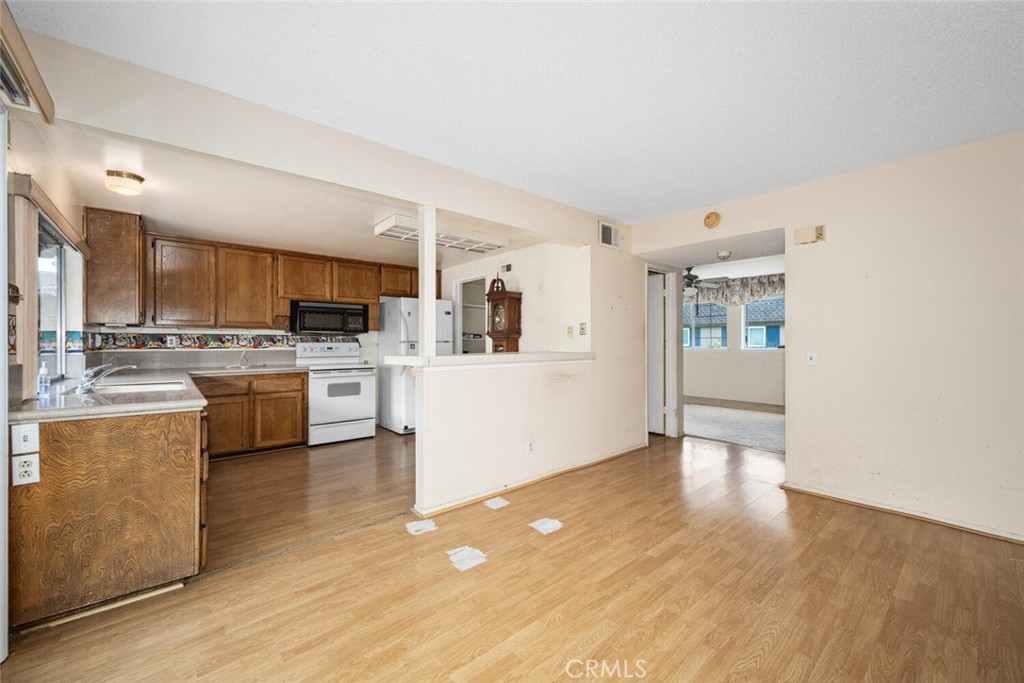 4286 Dina Court
