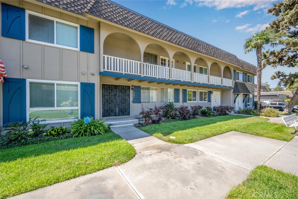 4286 Dina Court