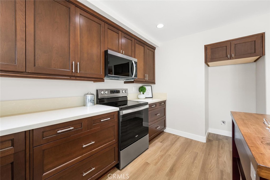 4068 Avenida Sevilla