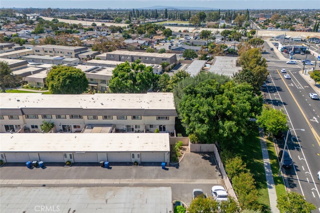 4068 Avenida Sevilla