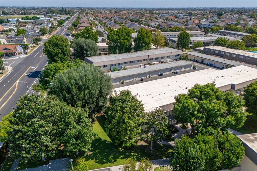 4068 Avenida Sevilla