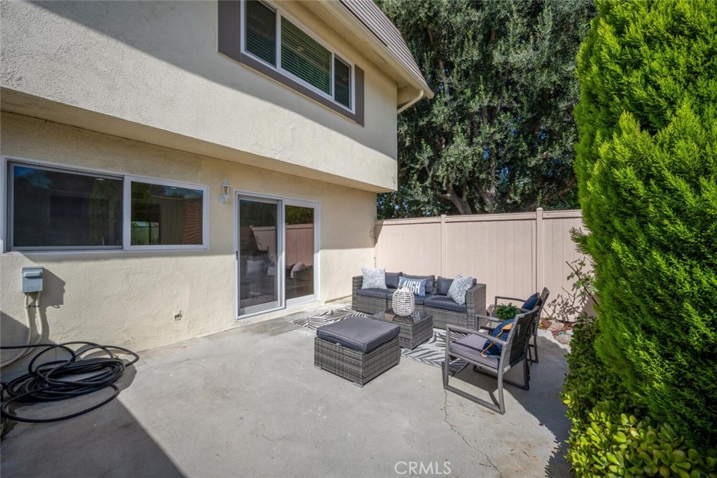 4068 Avenida Sevilla