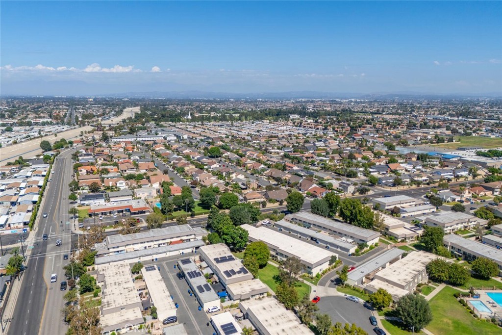 4068 Avenida Sevilla