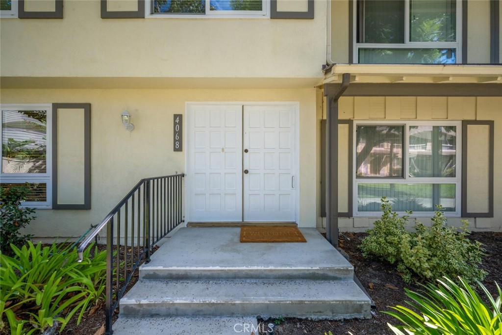 4068 Avenida Sevilla