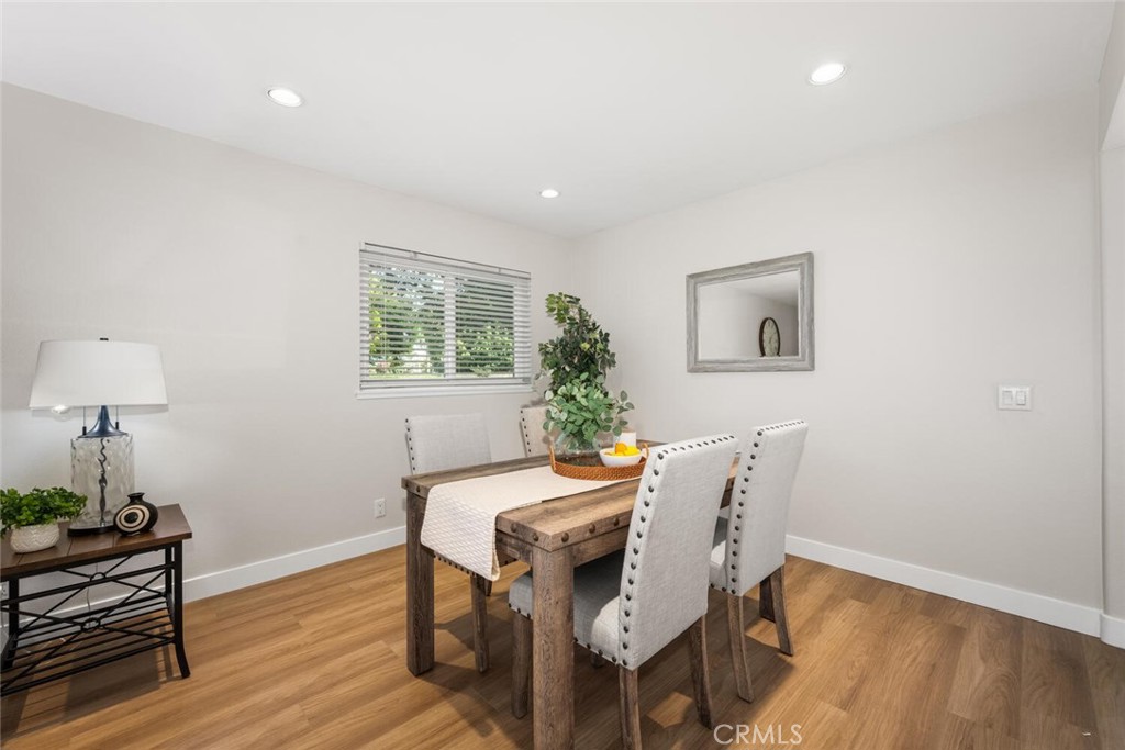 4068 Avenida Sevilla