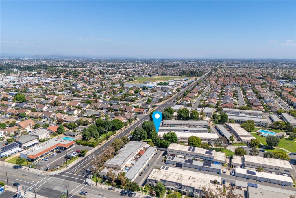 4068 Avenida Sevilla