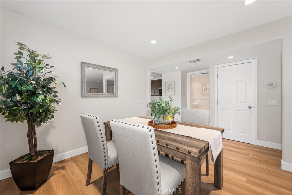 4068 Avenida Sevilla