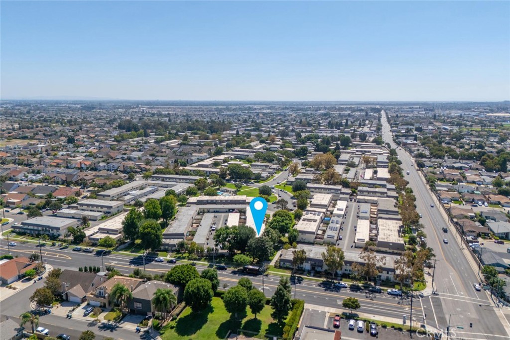 4068 Avenida Sevilla