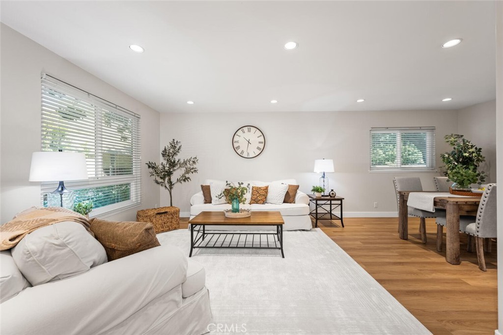 4068 Avenida Sevilla