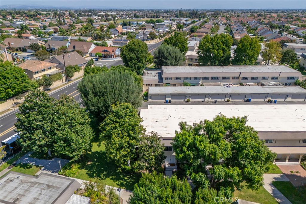 4068 Avenida Sevilla