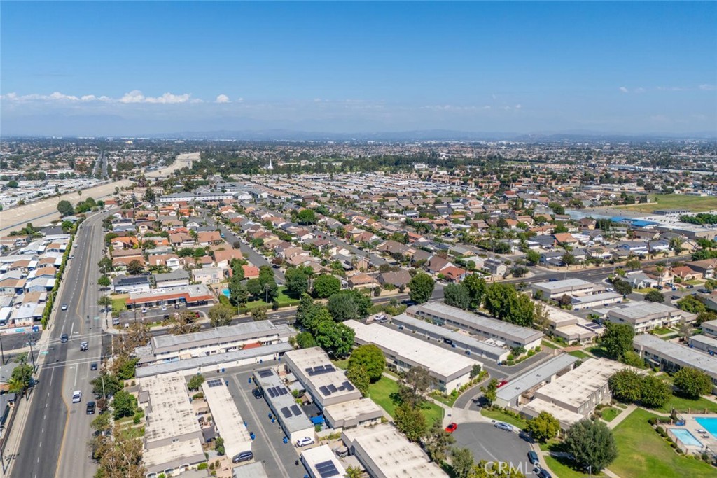 4068 Avenida Sevilla