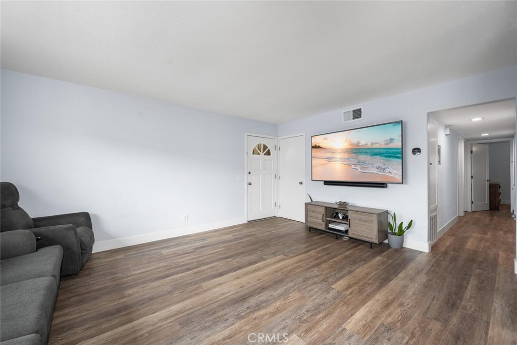 4112 Avenida Sevilla