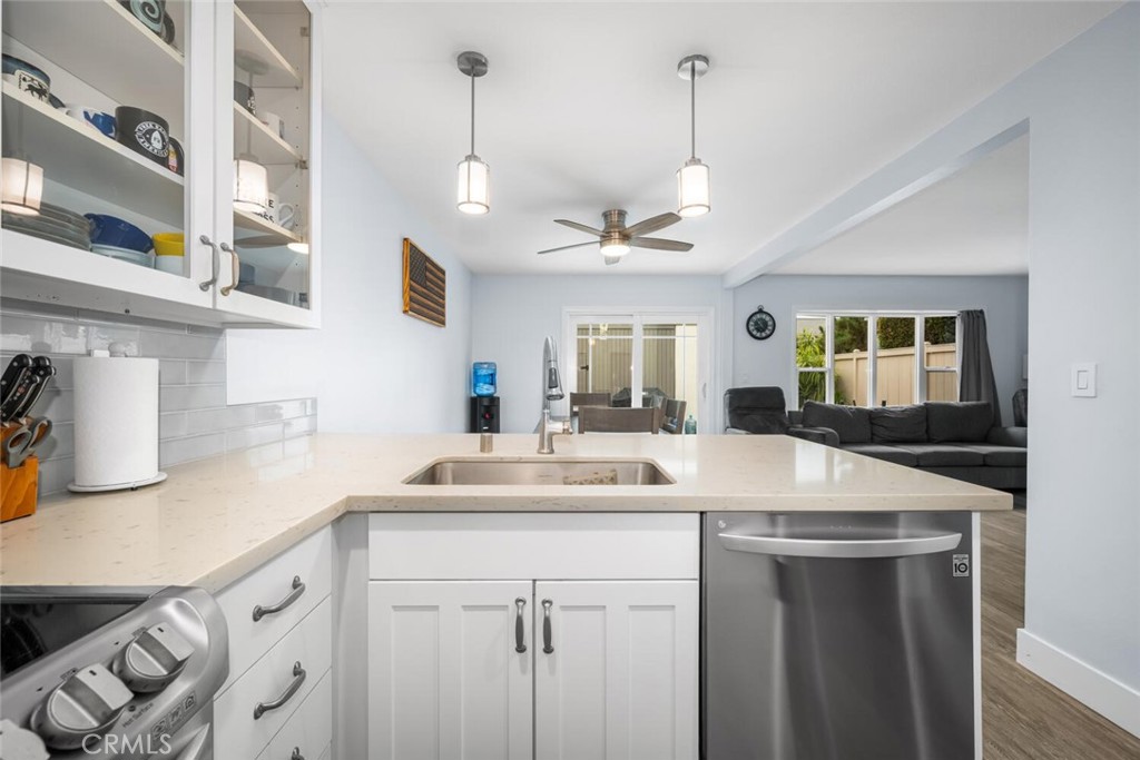 4112 Avenida Sevilla