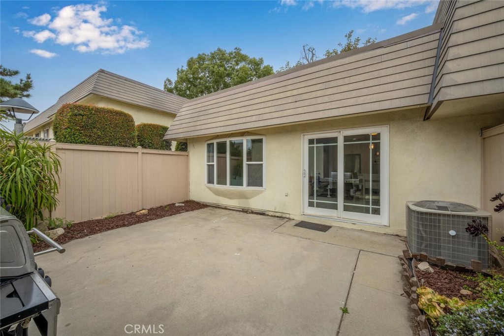 4112 Avenida Sevilla