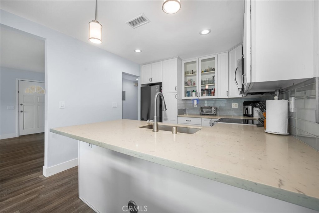 4112 Avenida Sevilla