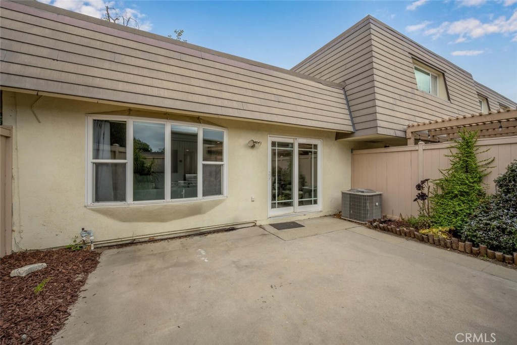 4112 Avenida Sevilla