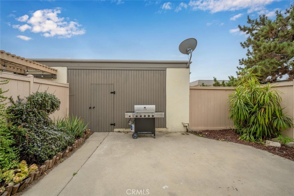 4112 Avenida Sevilla