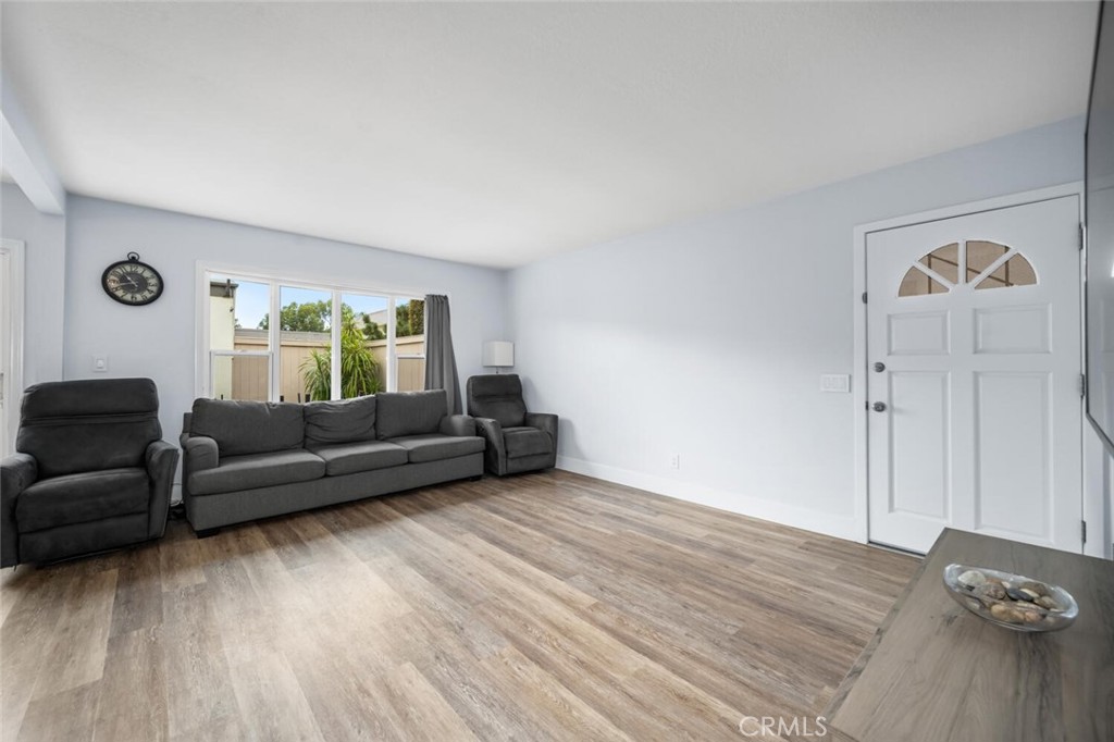 4112 Avenida Sevilla