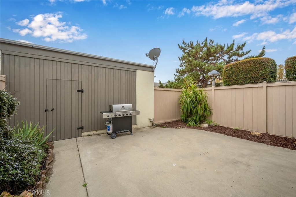 4112 Avenida Sevilla