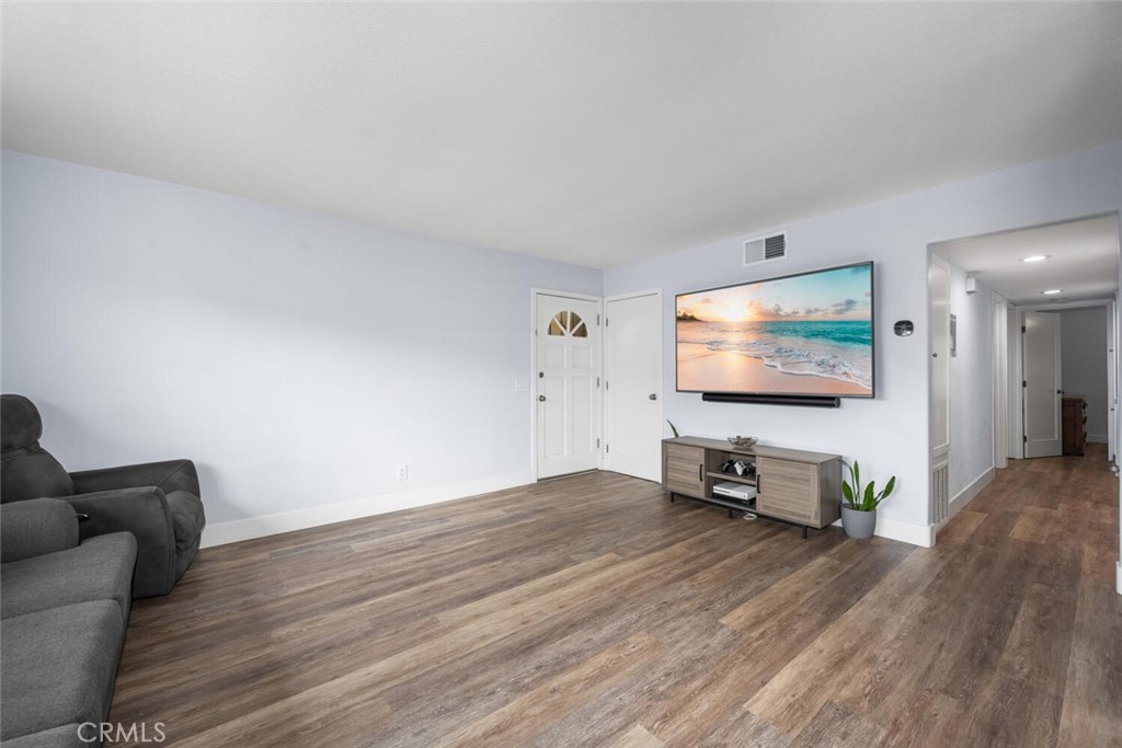 4112 Avenida Sevilla