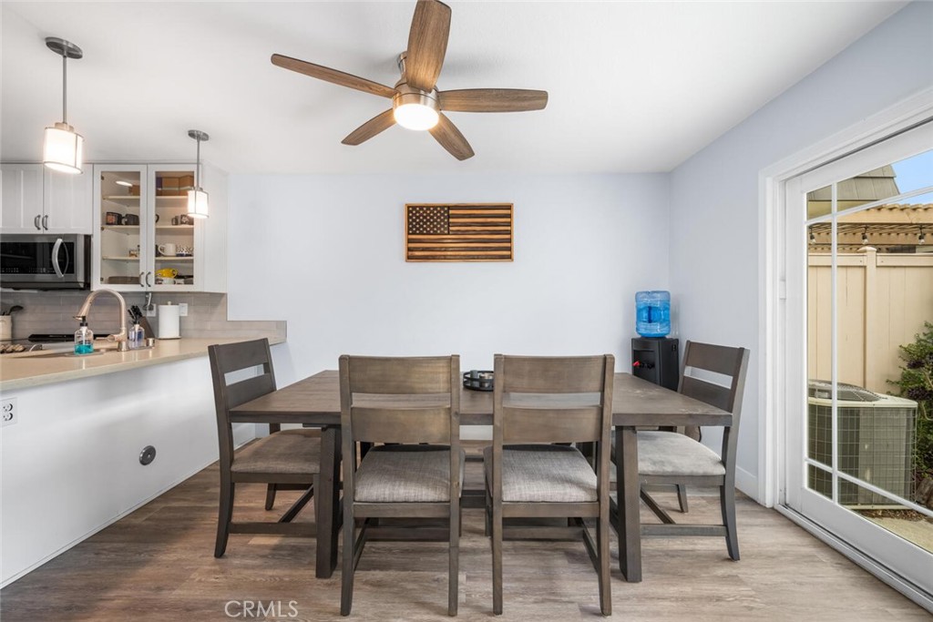 4112 Avenida Sevilla