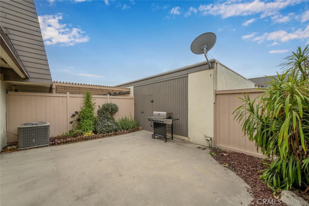 4112 Avenida Sevilla