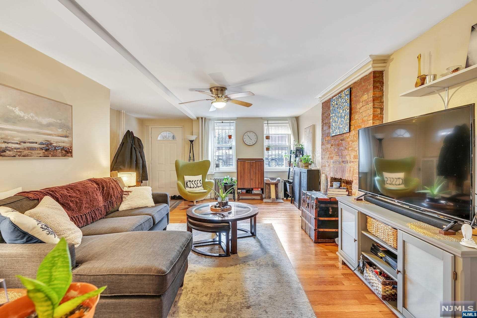 329 Varick Street