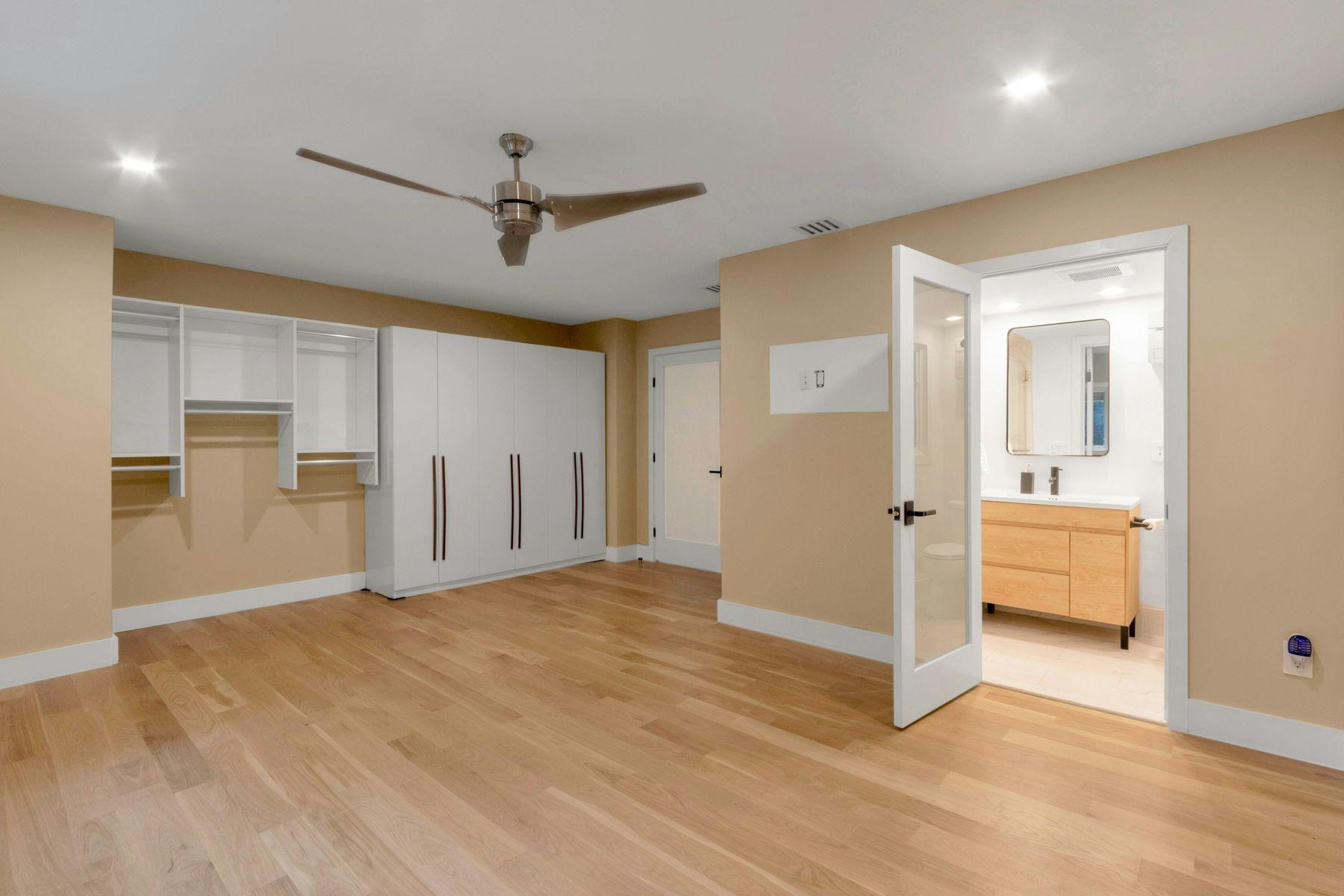 14 RAMBLING BROOK