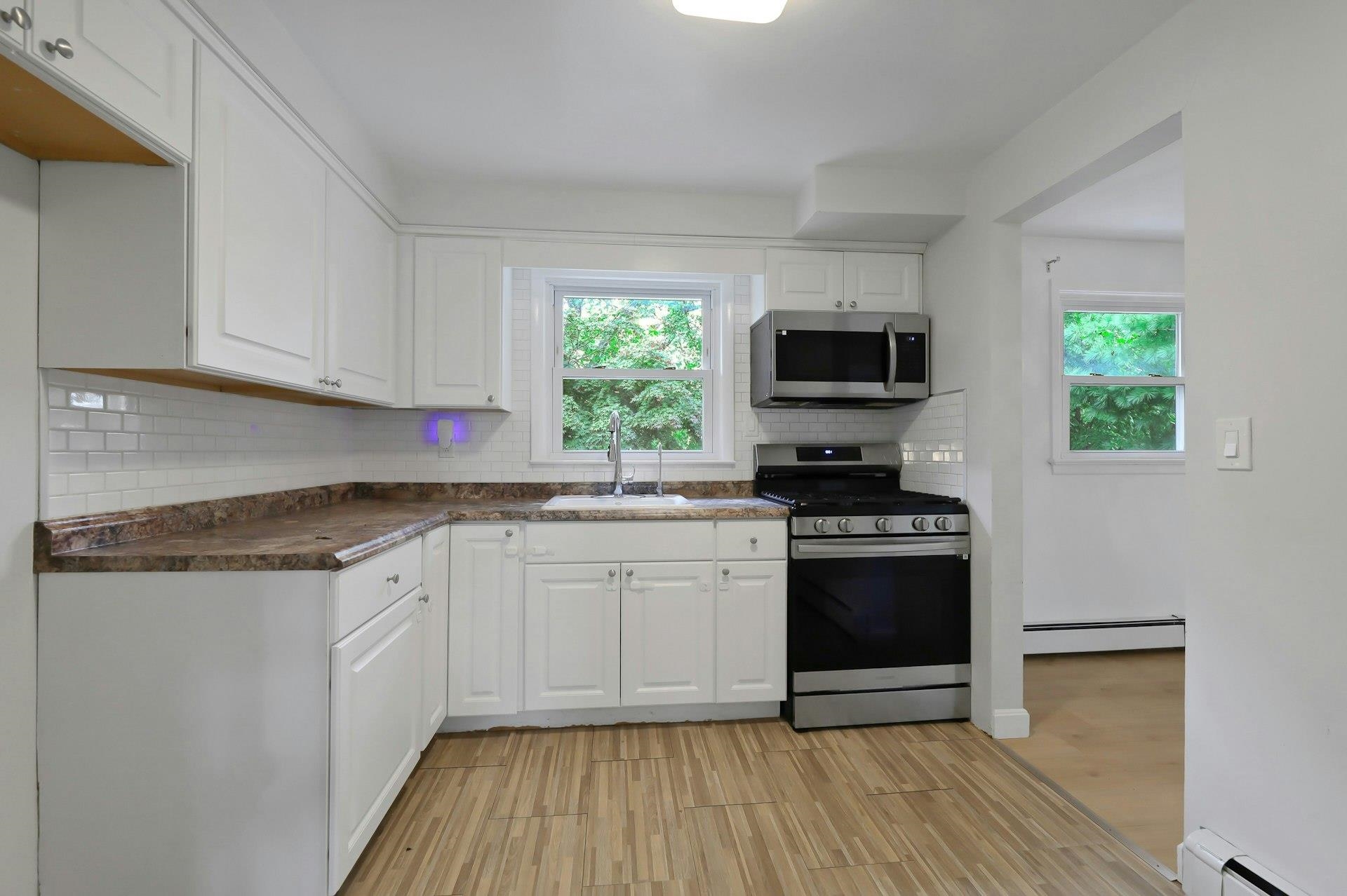 130 MOUNT VERNON ST Unit: 2