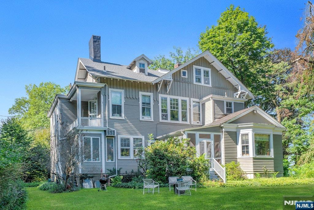 267 Linden Avenue