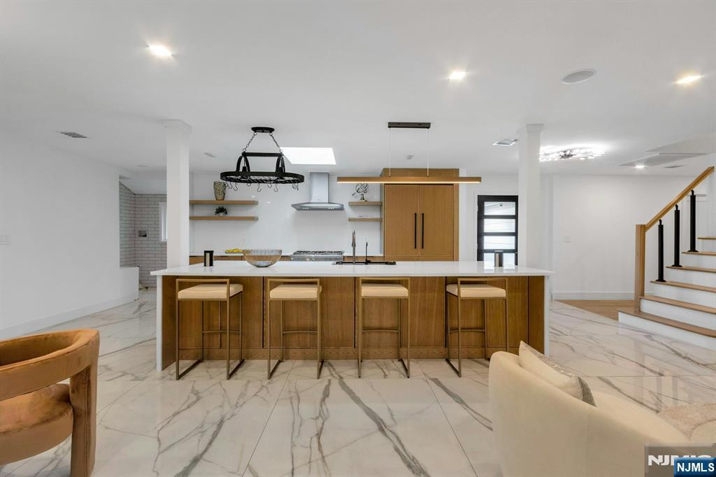 14 Rambling Brook Road