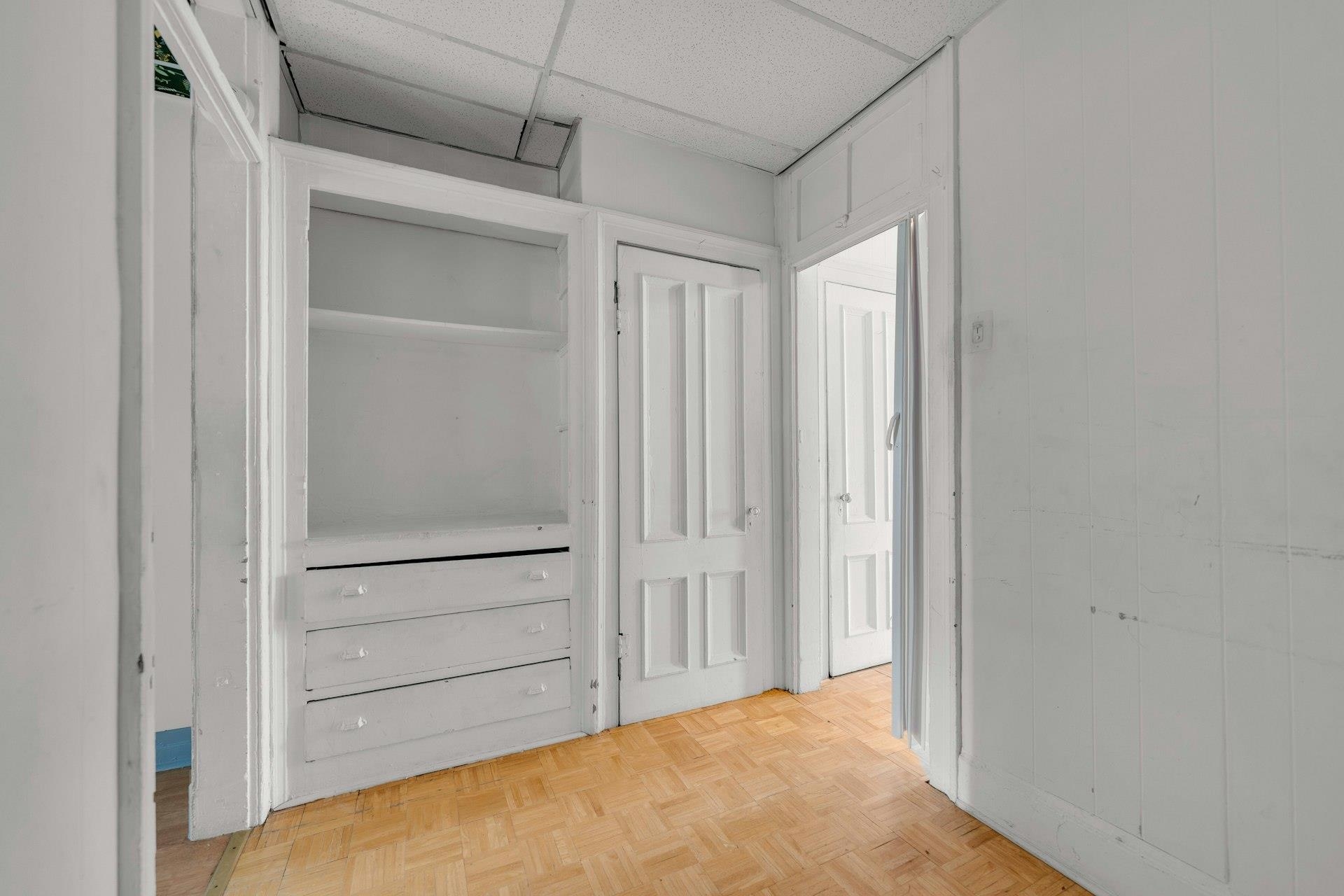 546 PALISADE AVE Unit: 3